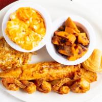 Seafood Trio Platter · Lump crab cake/shrimp/fish served with 2 sides and the choice of a cornbread or Roll