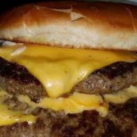 The Memphis 10 Double Cheeseburger · 