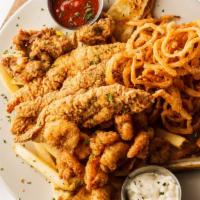 Seafood Platter · Gulf shrimp, oysters (seasonal), crabcake, crispy
catfish, onion strings, beer-battered Fren...