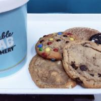 Ultimate Ice Cream & Cookie Combo · One quart of ice cream and six cookies of your choice.