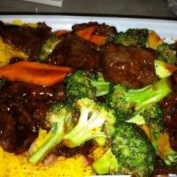 C 5. Beef With Broccoli · Combo Dinner