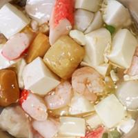 Seafood And Tofu Hot Pot 海鲜豆腐煲 · Served with choice of rice.
