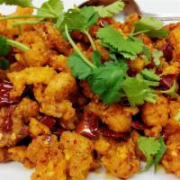 Chili-Fried Diced Chicken(重庆辣子鸡) · Crispy spicy without veggie