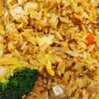 Vegetable Fried Rice(素菜炒饭) · With carrots bean sprouts brocolli onion and snow pea