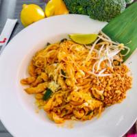 Pad Thai Chicken Or Shrimp · Spicy. Thai rice noodle with bean sprouts, green onion, and egg in spicy pad Thai sauce.