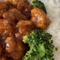 General Tso'S Chicken  · Spicy. With White meat for additional cost