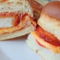 Chicken Parm Sandwich · Breaded chicken cutlet, marinara, melted mozzarella cheese, hoagie roll.