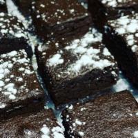 Tray Of Brownie · 10 pieces of warm brownies