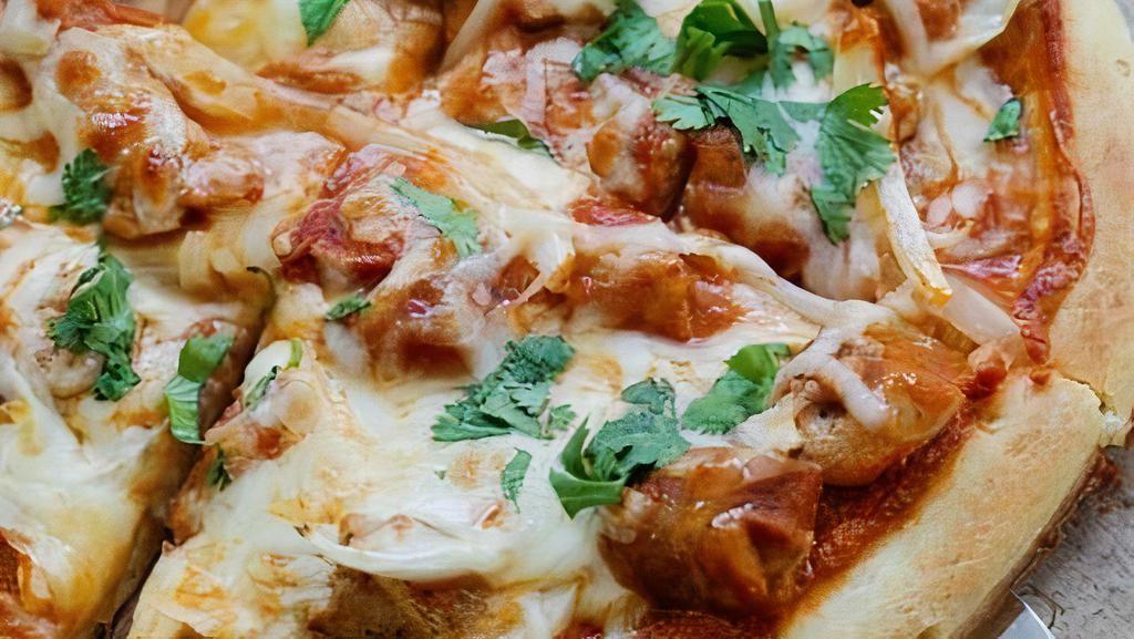 Chicken Curry Masala (India, S. Asia) Pizza (10