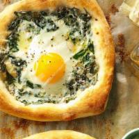 Spinach Eggfast Pizza · 