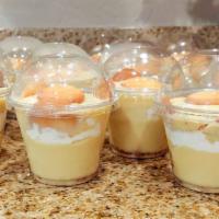 Small Banana Pudding With Lid · Round 9 inch pan with lid.