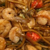 Crabmeat And Shrimp Lo Mein Mixed · Soft noodles.