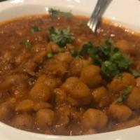 Chana Masala (Chole) · Garbanzo beans curry.