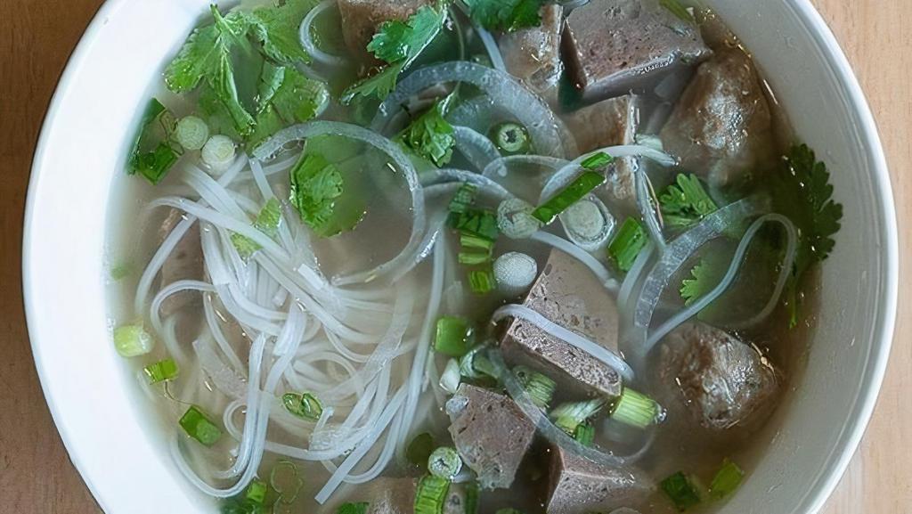 Pho Meatballs · Thin pho (rice) noodle with beef broth. Serve beef meatballs