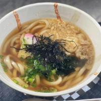 Kake Udon · Topped with fish cake, wakame seaweed, green onion and crunchy.