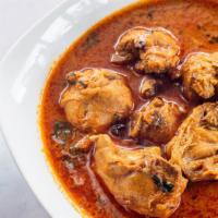 Chicken Zafrani · Boneless chicken cooked in a sauce of almonds, cashew nuts, kashmiri chillies, saffron and m...