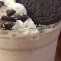 Oreo Cookie Blendy · Oreo cookie blended with milk