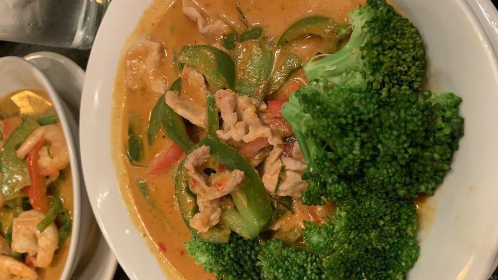 Panang · Medium. Bell pepper, shredded kaffir lime leaves, coconut milk and broccoli with panang curry.