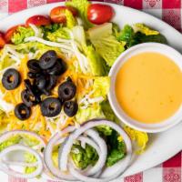 House Salad · Lettuce, tomato, cucumber, onion, black olive, cheese.