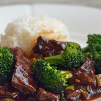 Teriyaki Steak With Broccoli · Entrées include fried rice, sweet carrots and four oz of shrimp sauce.