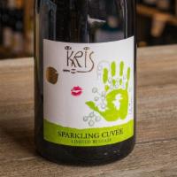 Kris Sparkling · KRIS Winemakers have combined modern technology and traditional winemaking artistry to handc...