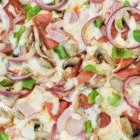 Deluxe · Pepperoni, ham, green pepper, onion, mushroom, and extra cheese