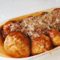 Takoyaki たこ焼き · Deep fried octopus ball