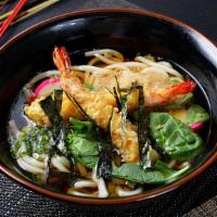 Japanese Seafood Udon Soup · 