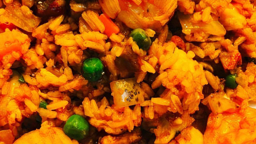 Sriracha Fried Rice · SpecialSriracha seasoning with chicken, pork, shrimp, egg, and diced vegetable.  Spicy
