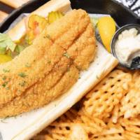 Crispy Gulf Fish Po’Boy  · Deep-fried with lettuce, tomato & pickle