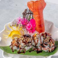 Lobster  · in: lobster tempura, avocado,cucumber,masago
on top: spicy sauce
