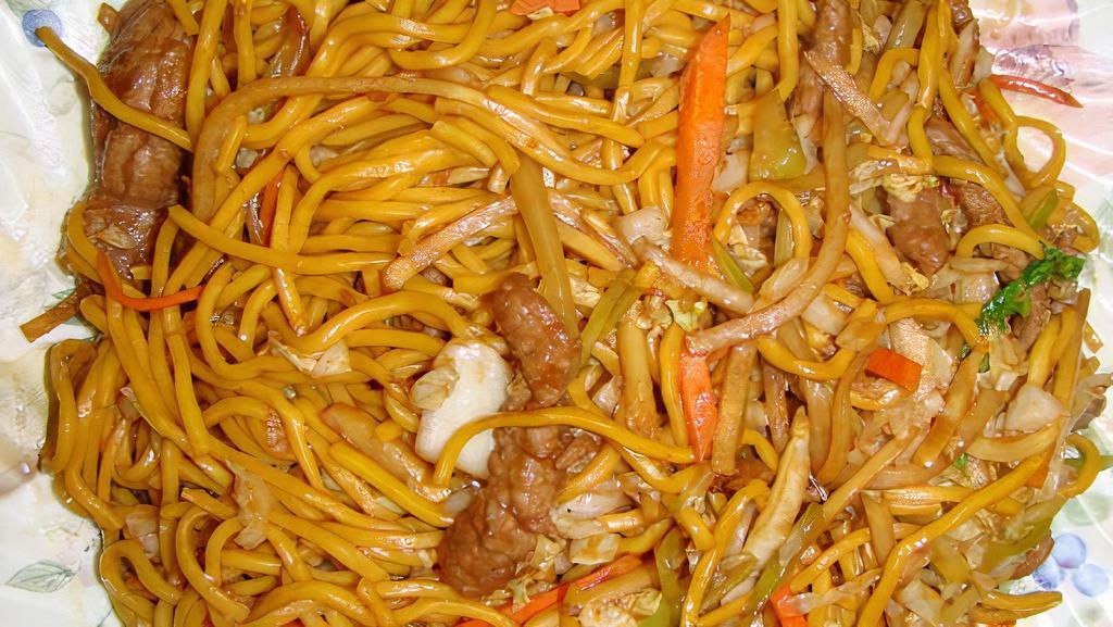 Beef Lo Mein · Egg noodles beef, napa cabbage, snow peas, carrots, bean sprouts, and green onions.
