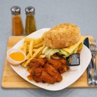 Burger Sandwich And Wings (4) With Drink · 