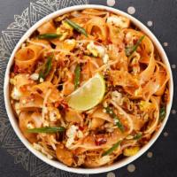 Pad Thai Lovers · Stir fried thin rice noodle with egg, green onion, bean sprout and peanut