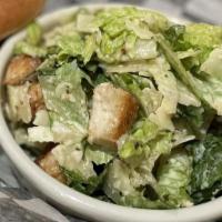 House Salad · lettuce, tomato, red onion, cucumber & house made croutons