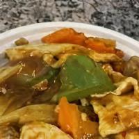 Moo Goo Gai Pan · Stir fried chicken and vegetables.