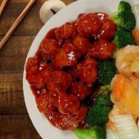 Dragon & Phoenix 龙凤配 · Shrimp with Chinese Veg. & General Tso's Chicken.
