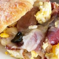 Bacon, Egg & Cheese Sandwich · Pastured Scrambled Eggs, Pastured Smoked Bacon, Raw Smoked Cheddar, Grassfed Ghee