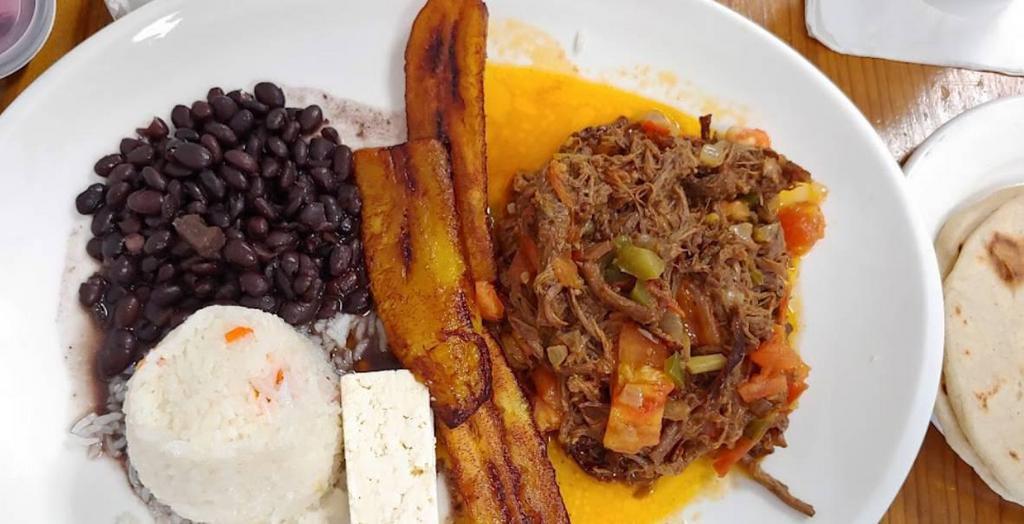 El Rinconcito Cafe · Latin American · Mexican · Poke
