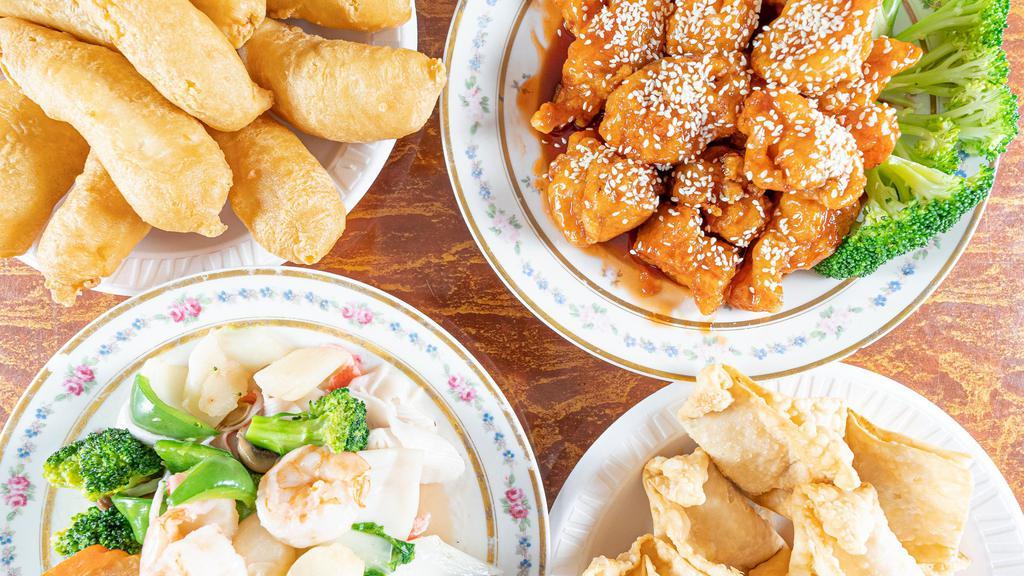 Lucky Corner · Chinese · Chicken · Seafood · Healthy
