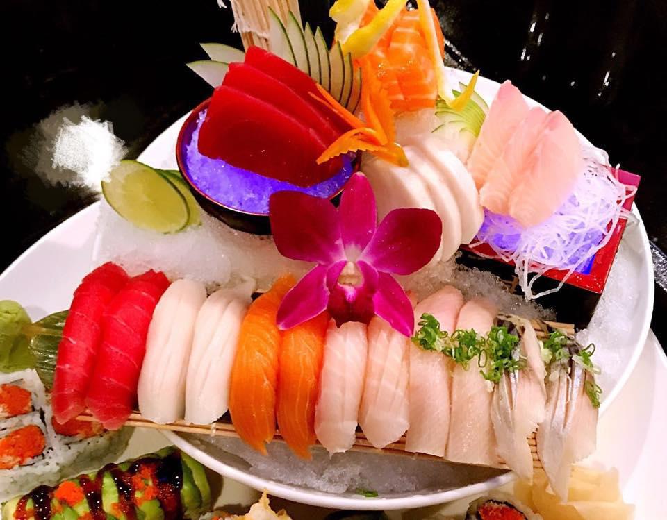 Hachi Asian Fusion & Sushi Bar · Asian · Sushi · Salad
