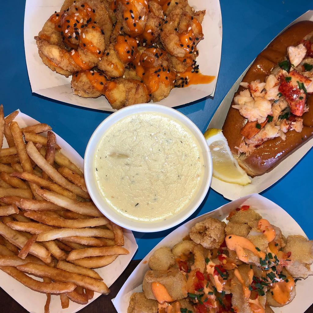 The Whale’s Tail Clam Bar · Seafood · Salad · Sandwiches · Chicken · Soup
