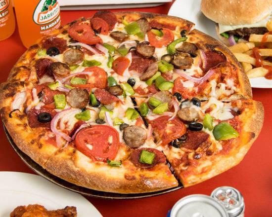Three Countries Pizza · Pizza · Salad · Italian