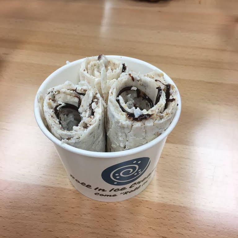 Roll In Ice Creamery · Desserts