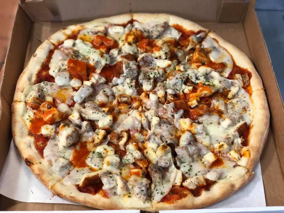 Luca's Pizza · Pizza · Italian · Mediterranean · Salad