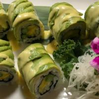 Summer Roll · In: asparagus, cucumber and mango. Top: avocado with mango sauce.