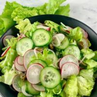 House Salad · Lettuce, tomato, cucumber, green peppers, and onion.