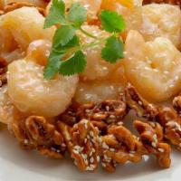 Jumbo Shrimp With Walnut In Honey Sauce · Breaded Shrimp, Caramelized Walnut, Fried Rice Noodle