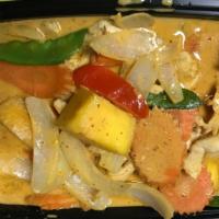 Mango Curry · Yellow curry sauce with mango, carrots, snow peas, onions, and peppers.
(order RICE separate...