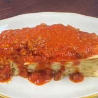 Baked Lasagna W/ Meat Sauce · layered lasagna noodles, fresh ricotta, mozzarella